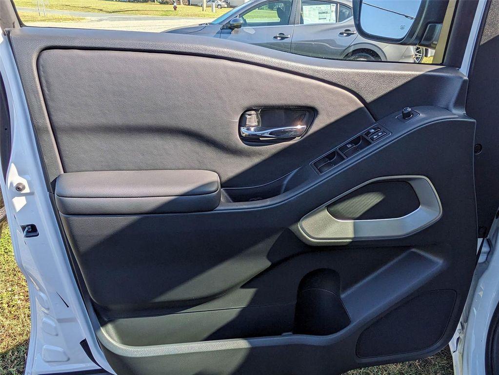 new 2025 Nissan Frontier car, priced at $35,220