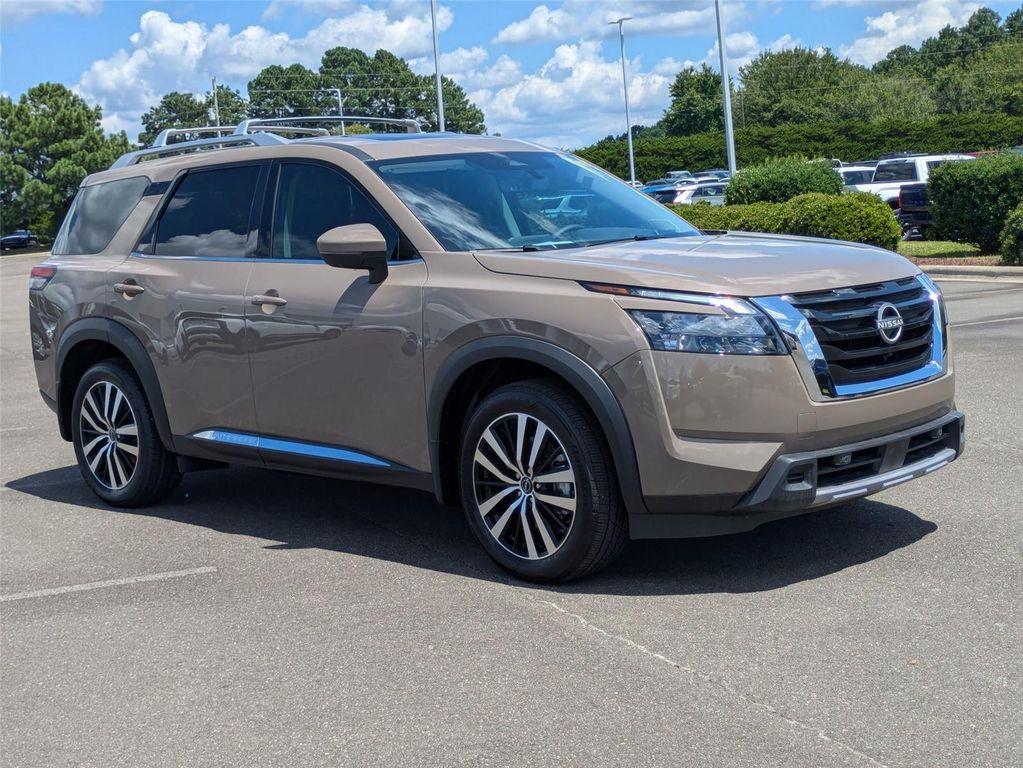 new 2025 Nissan Pathfinder car, priced at $44,310