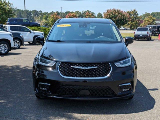 used 2022 Chrysler Pacifica Hybrid car, priced at $24,500