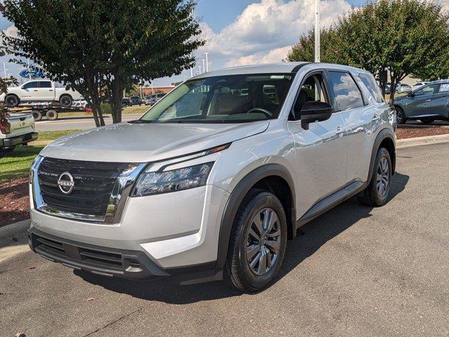 new 2024 Nissan Pathfinder car, priced at $33,795