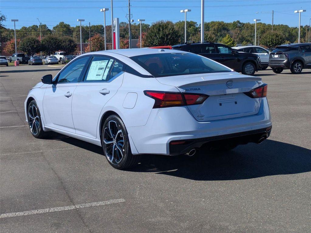 new 2025 Nissan Altima car, priced at $33,246