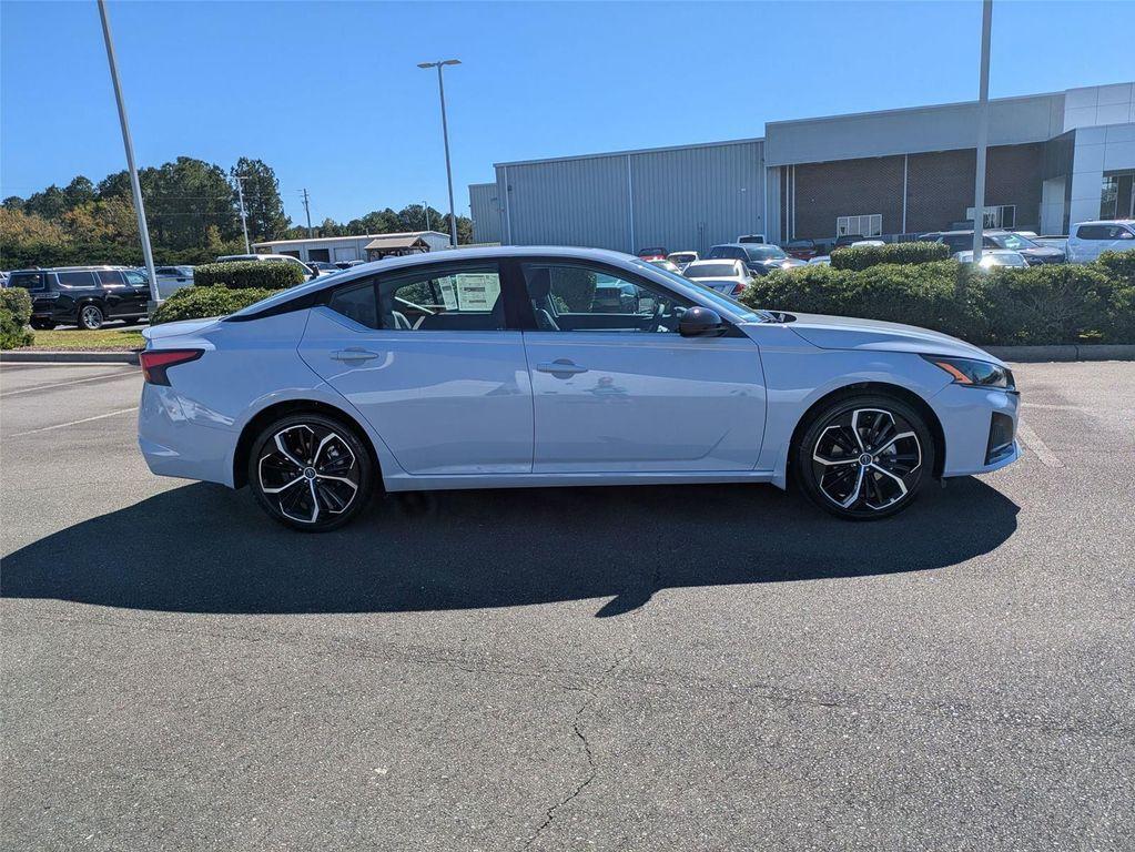 new 2025 Nissan Altima car, priced at $33,246