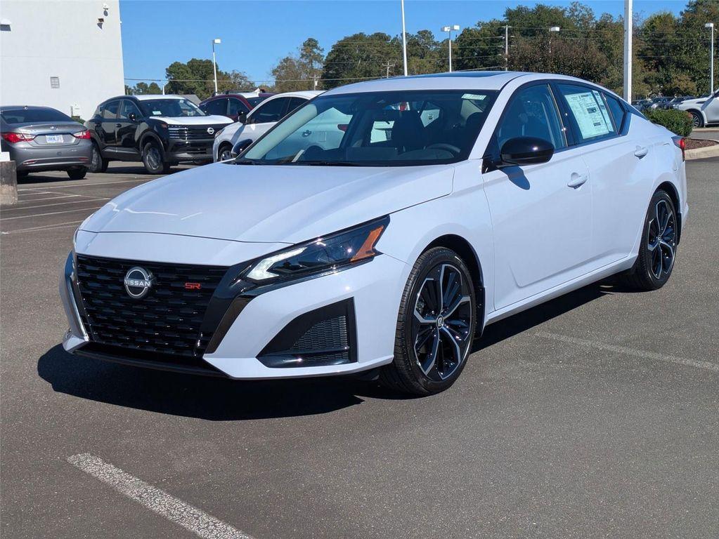 new 2025 Nissan Altima car, priced at $33,246