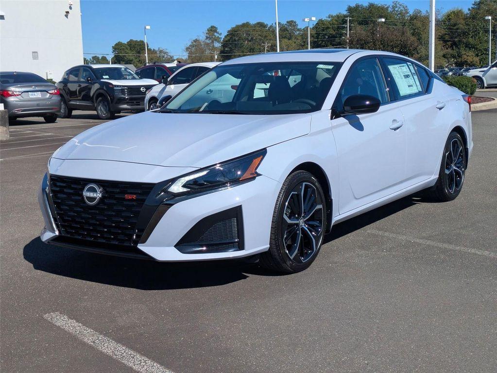 new 2025 Nissan Altima car, priced at $33,246
