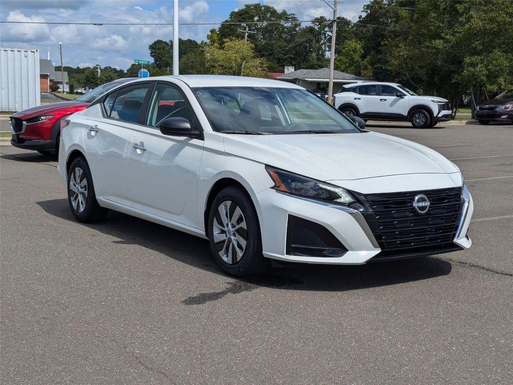 new 2025 Nissan Altima car, priced at $27,005