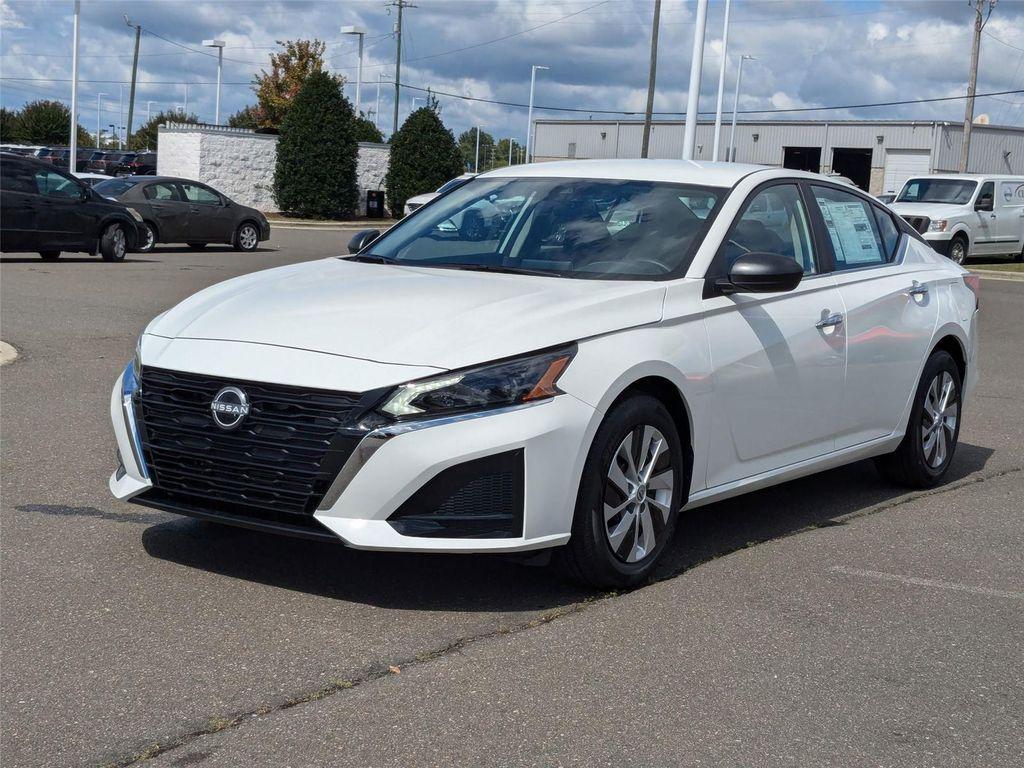 new 2025 Nissan Altima car, priced at $27,005