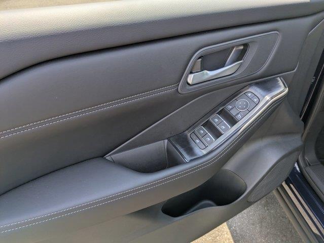 new 2025 Nissan Rogue car