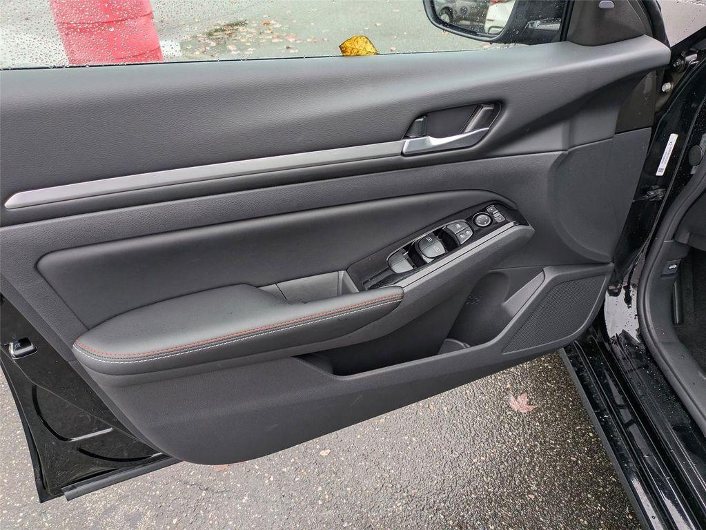 new 2025 Nissan Altima car, priced at $31,251