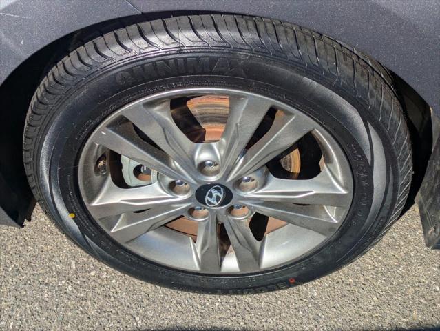 used 2018 Hyundai Elantra car, priced at $6,789