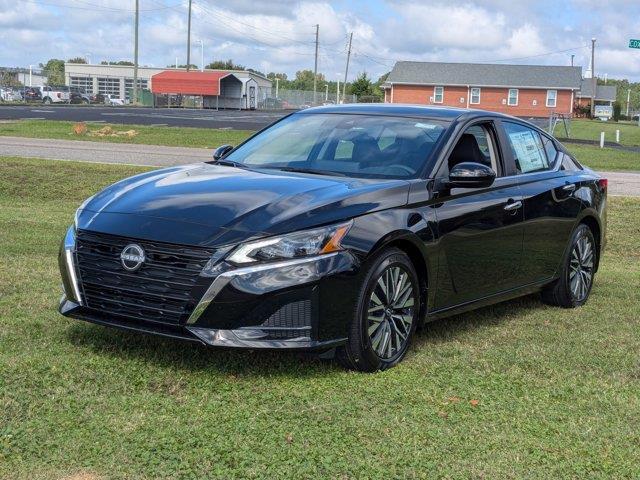 new 2025 Nissan Altima car, priced at $32,640