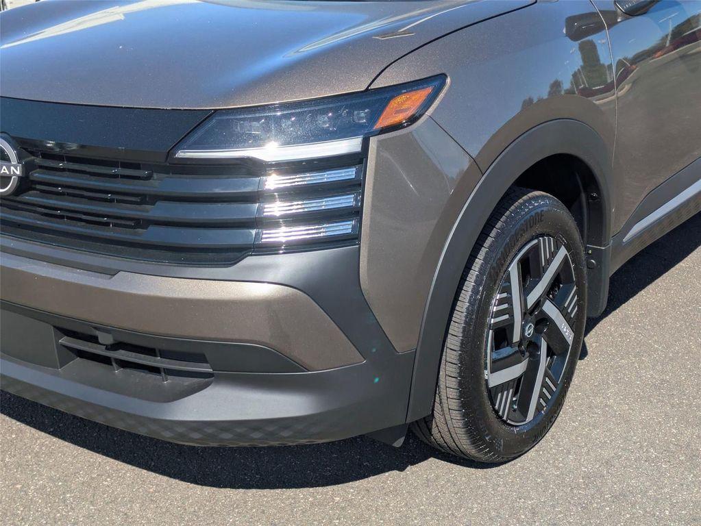 new 2026 Nissan Kicks car, priced at $26,285