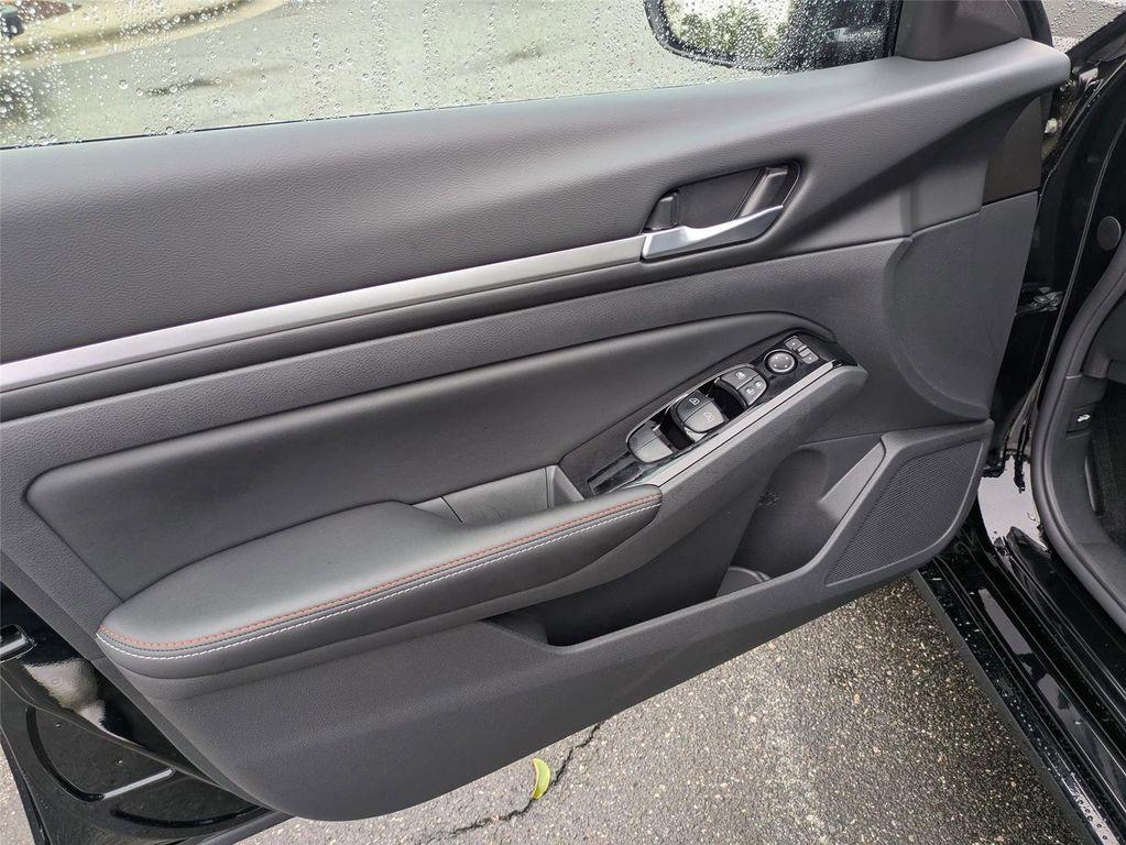 new 2025 Nissan Altima car, priced at $31,251