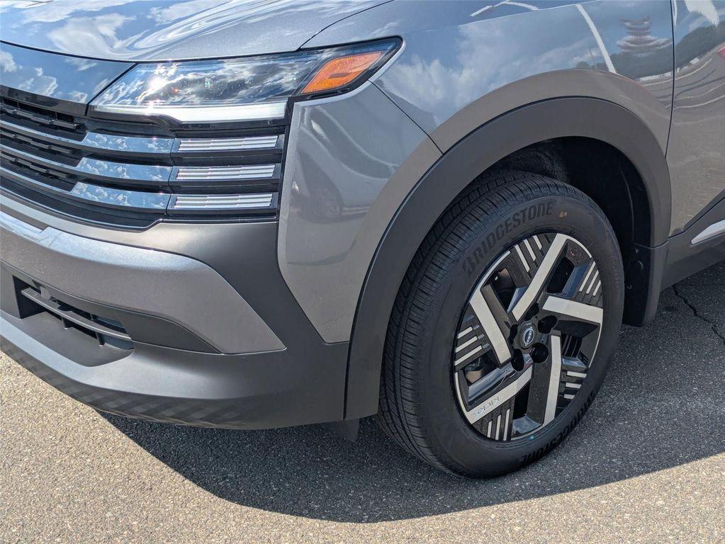 new 2026 Nissan Kicks car, priced at $26,105