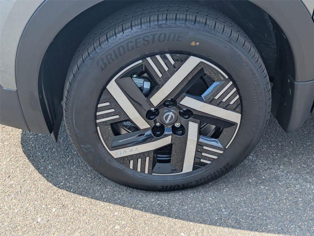 new 2026 Nissan Kicks car, priced at $26,105