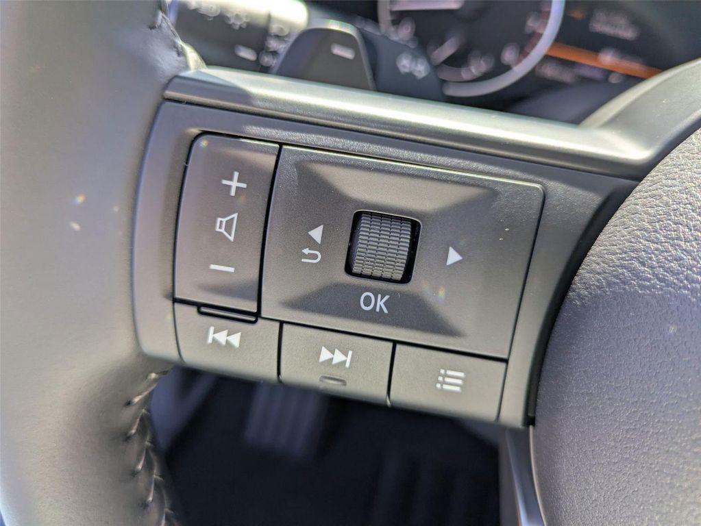 new 2025 Nissan Pathfinder car, priced at $36,380