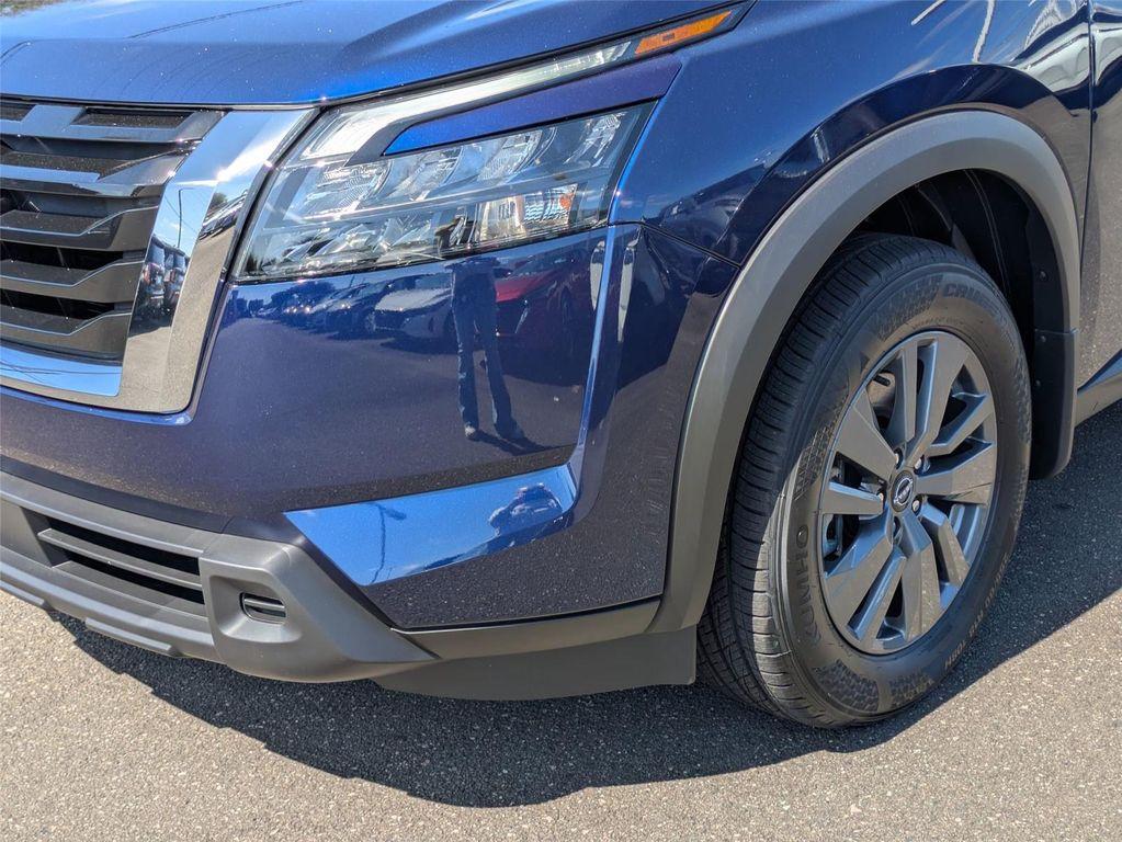 new 2025 Nissan Pathfinder car, priced at $36,380