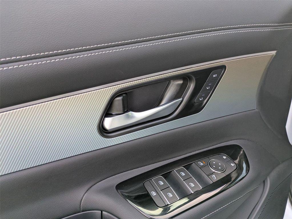 new 2025 Nissan Murano car, priced at $41,640