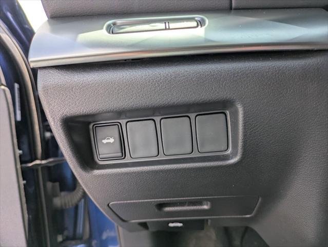 used 2023 Nissan Maxima car, priced at $25,995