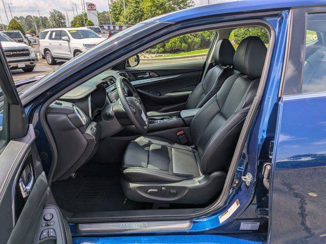 used 2023 Nissan Maxima car, priced at $25,995