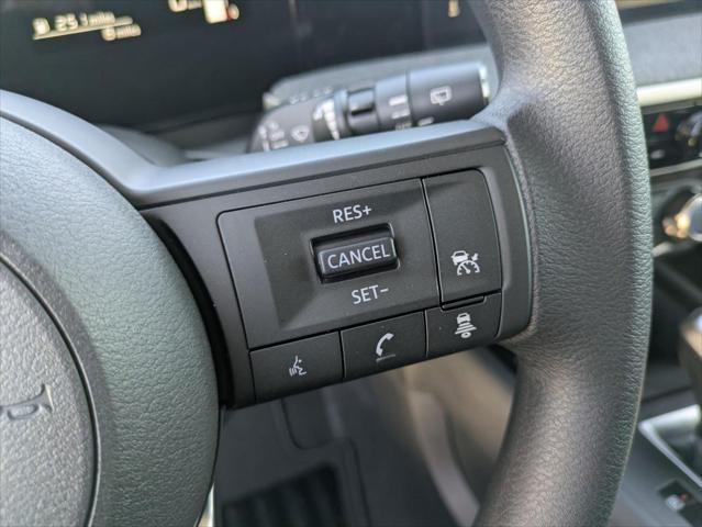 new 2025 Nissan Kicks car, priced at $26,885