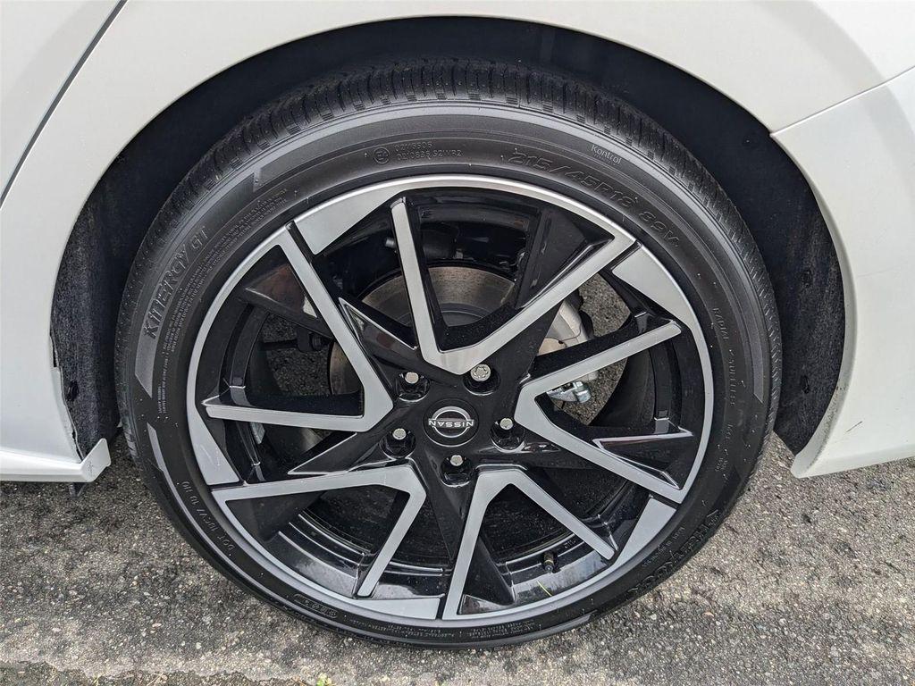 new 2025 Nissan Sentra car, priced at $27,520