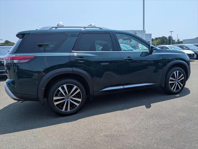 new 2025 Nissan Pathfinder car, priced at $52,655
