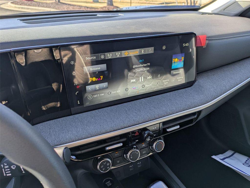 new 2025 Nissan Kicks car, priced at $25,075