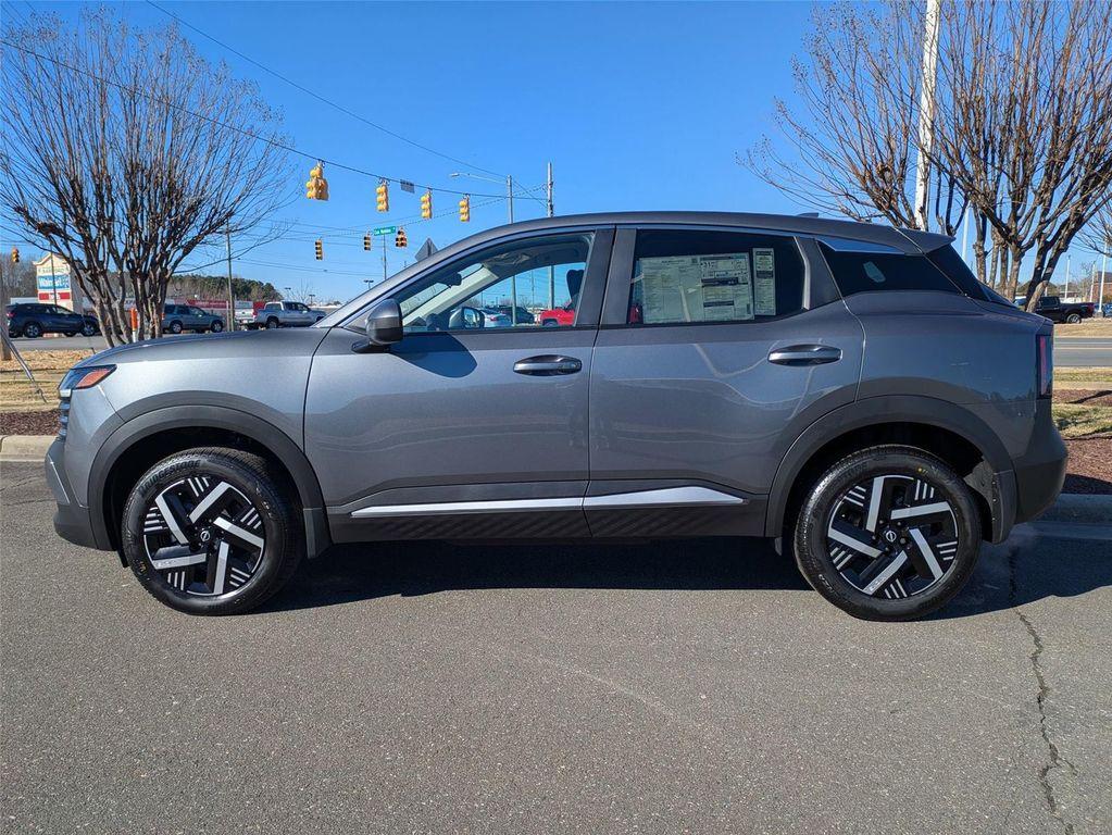 new 2025 Nissan Kicks car, priced at $25,075