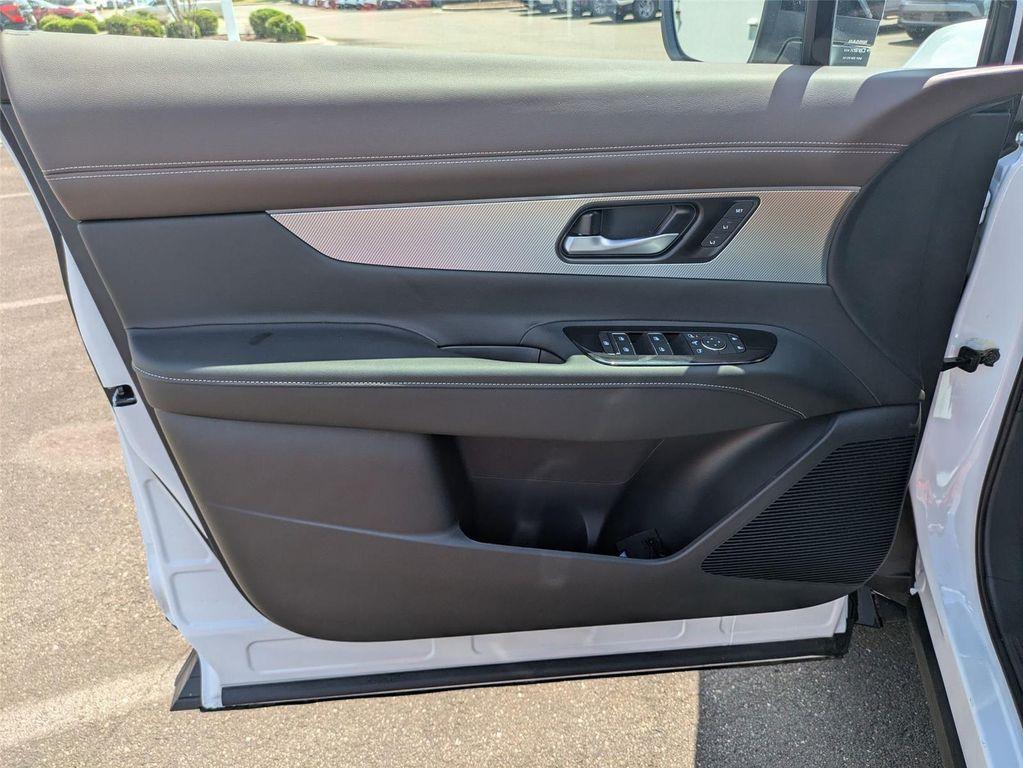 new 2025 Nissan Murano car, priced at $42,390