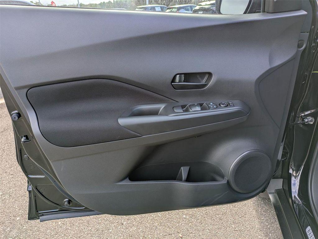 new 2024 Nissan Kicks car, priced at $22,891