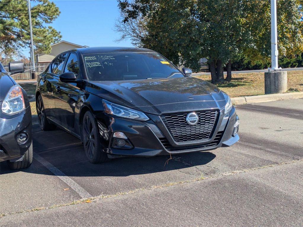 used 2022 Nissan Altima car