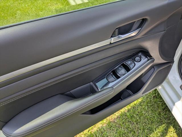 used 2021 Nissan Altima car, priced at $18,725