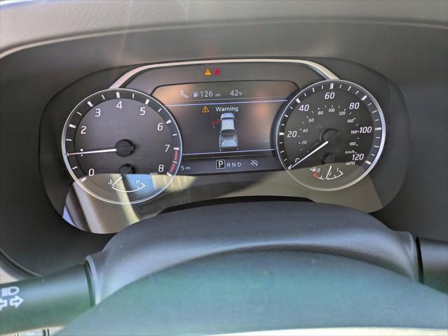 new 2025 Nissan Frontier car, priced at $32,555