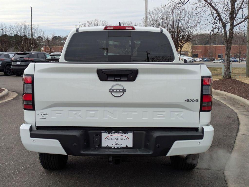 new 2025 Nissan Frontier car, priced at $39,270
