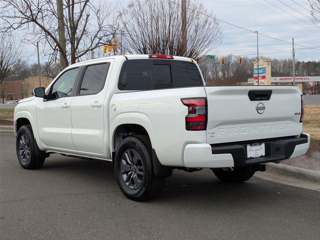 new 2025 Nissan Frontier car, priced at $39,270