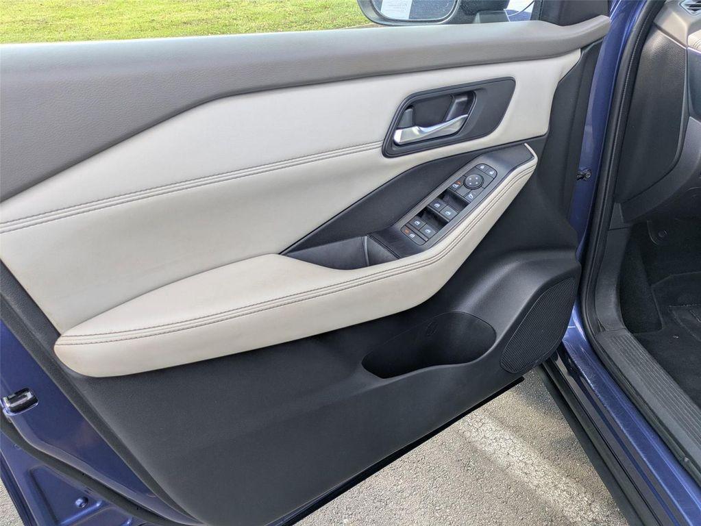 used 2022 Nissan Rogue car, priced at $21,995