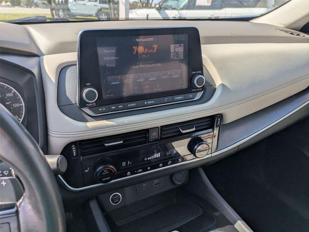 used 2022 Nissan Rogue car, priced at $21,995