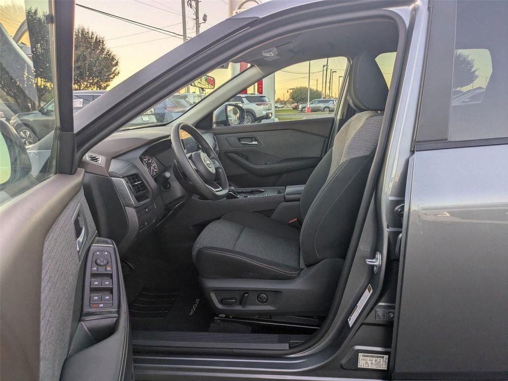 used 2023 Nissan Rogue car, priced at $21,883