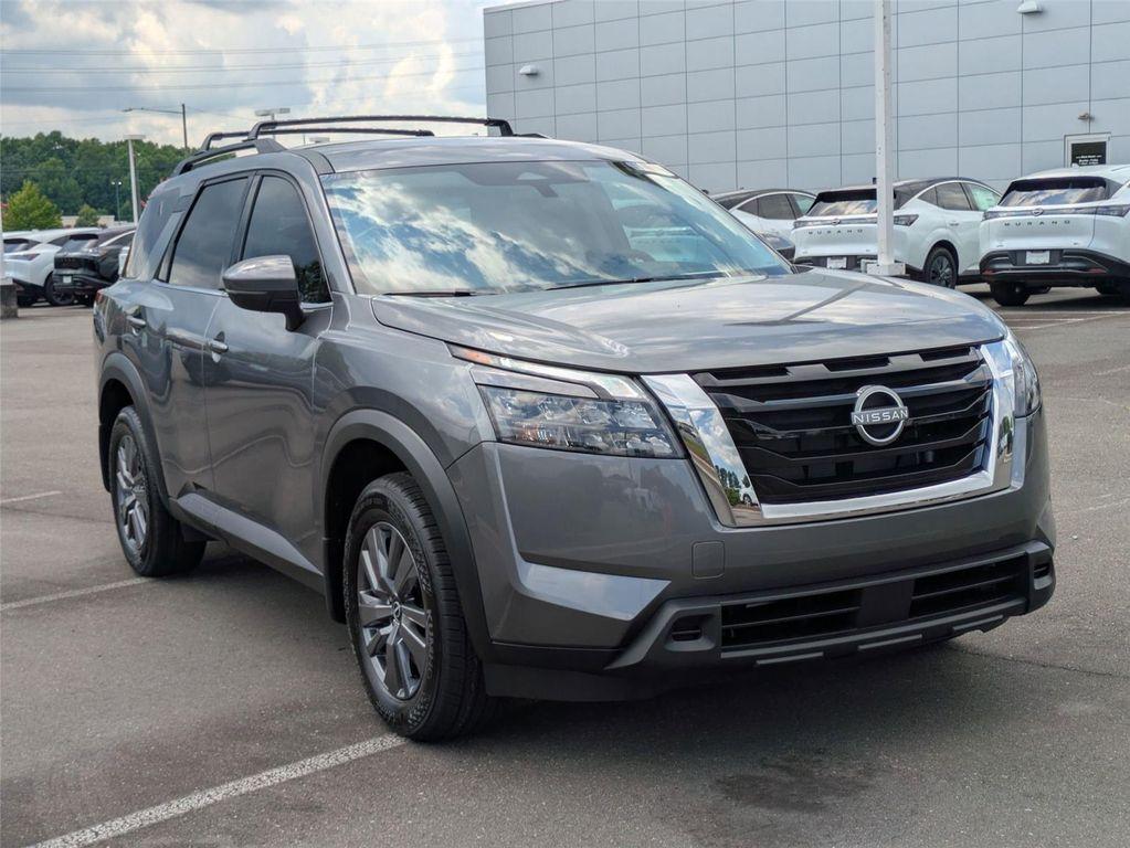 new 2025 Nissan Pathfinder car, priced at $34,645