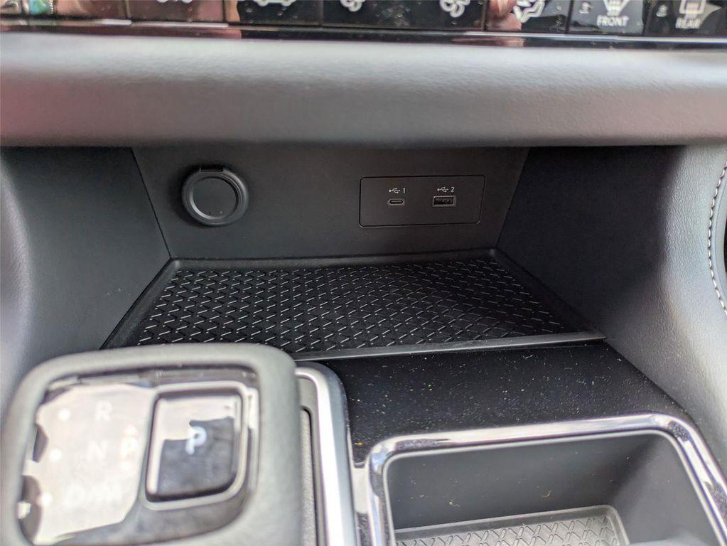 new 2025 Nissan Pathfinder car, priced at $34,645