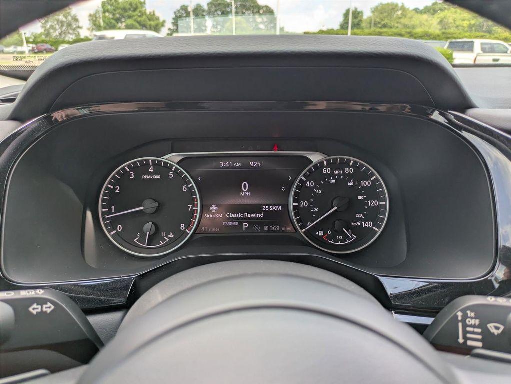 new 2025 Nissan Pathfinder car, priced at $34,645