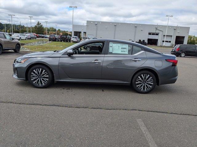 new 2025 Nissan Altima car, priced at $32,170