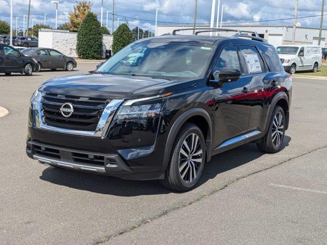 new 2024 Nissan Pathfinder car, priced at $47,049