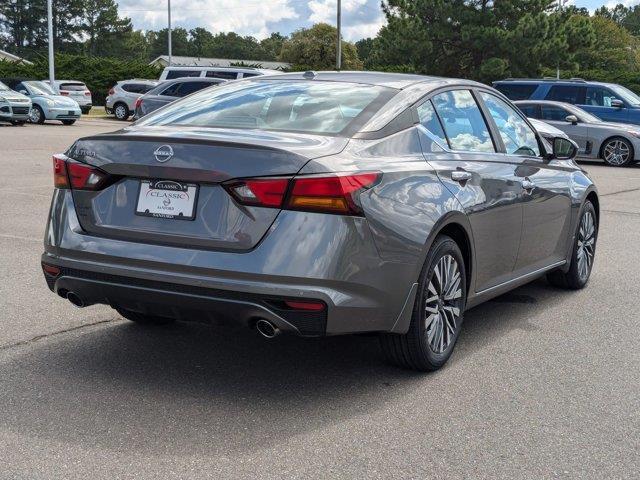 new 2025 Nissan Altima car, priced at $32,335