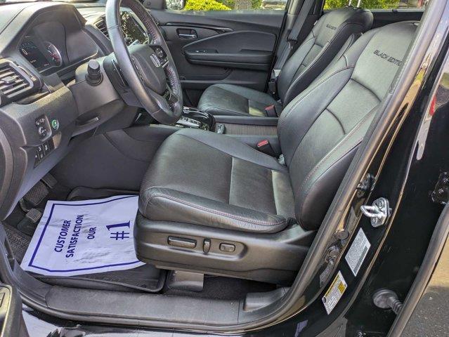 used 2022 Honda Pilot car, priced at $39,880