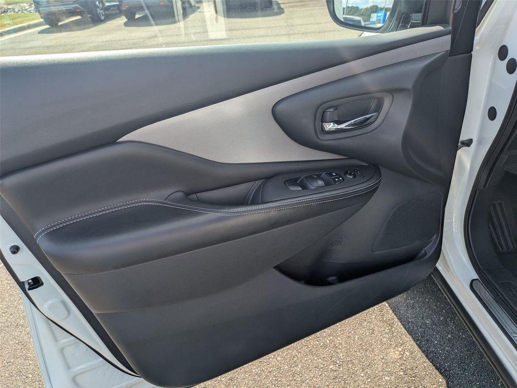 used 2023 Nissan Murano car, priced at $23,425