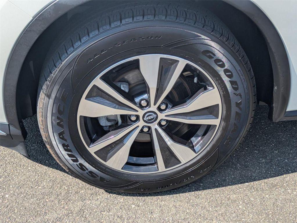 used 2023 Nissan Murano car, priced at $23,425