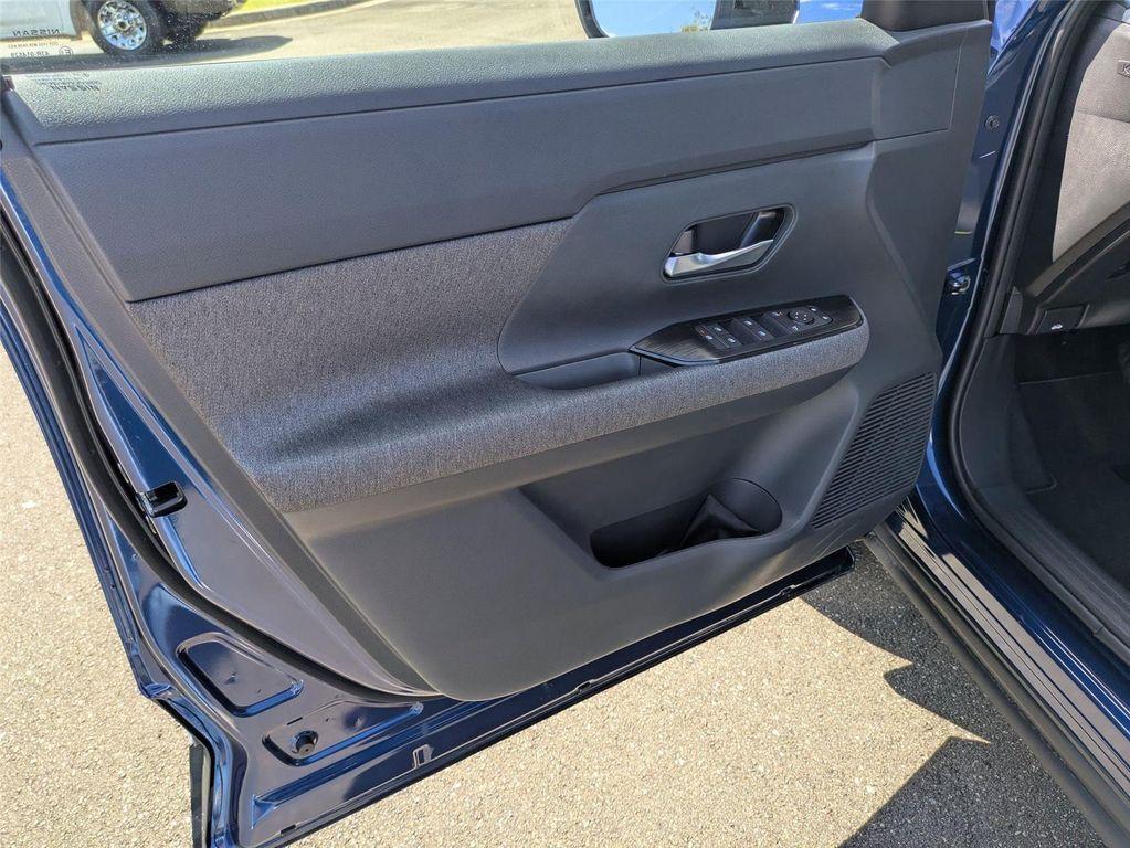 new 2026 Nissan Kicks car, priced at $25,695