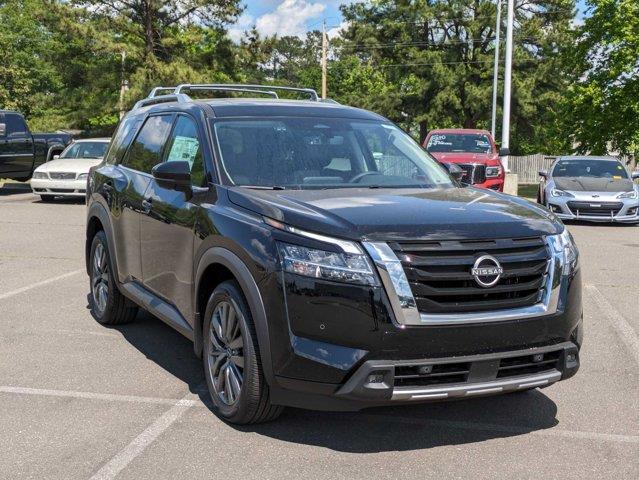 new 2024 Nissan Pathfinder car, priced at $51,820