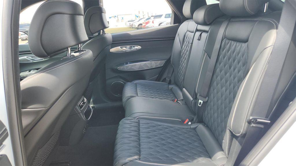new 2025 Genesis GV70 car, priced at $67,560